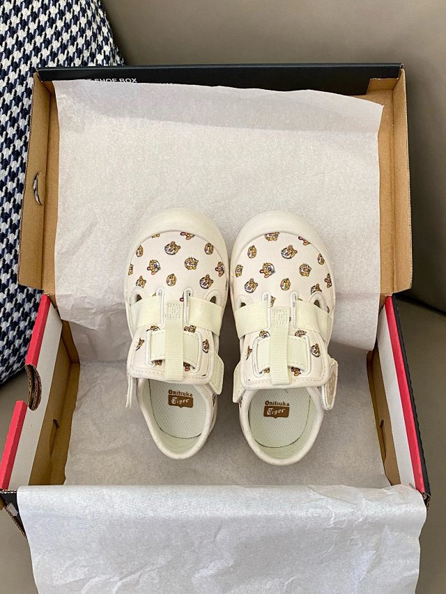 Onitsuka Tiger Children's Shoes: seller detail photo 14