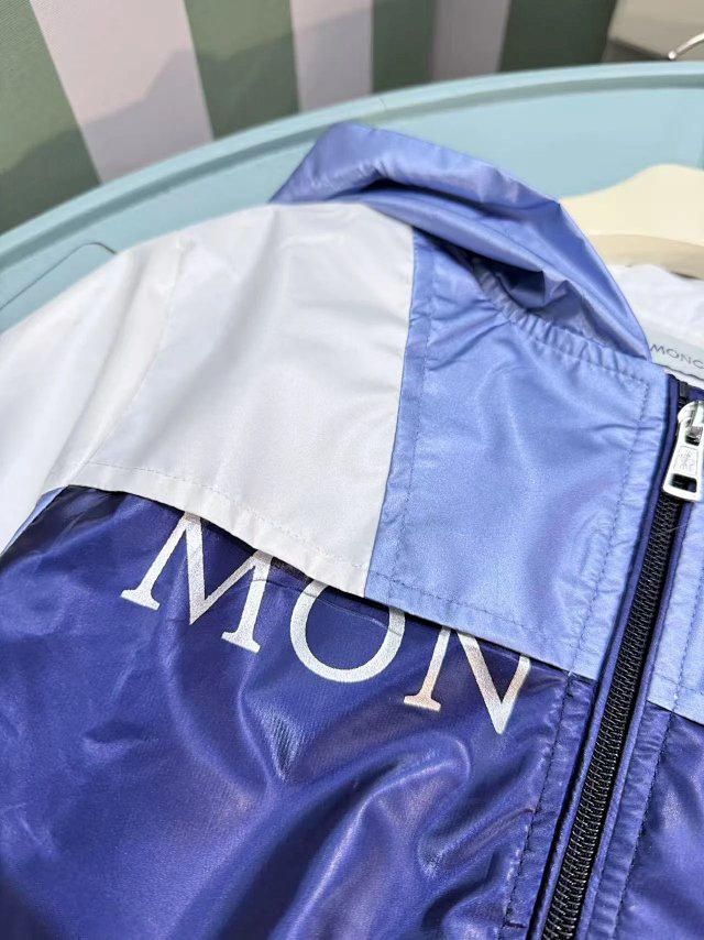 Moncler Children’s Set: seller detail photo 5