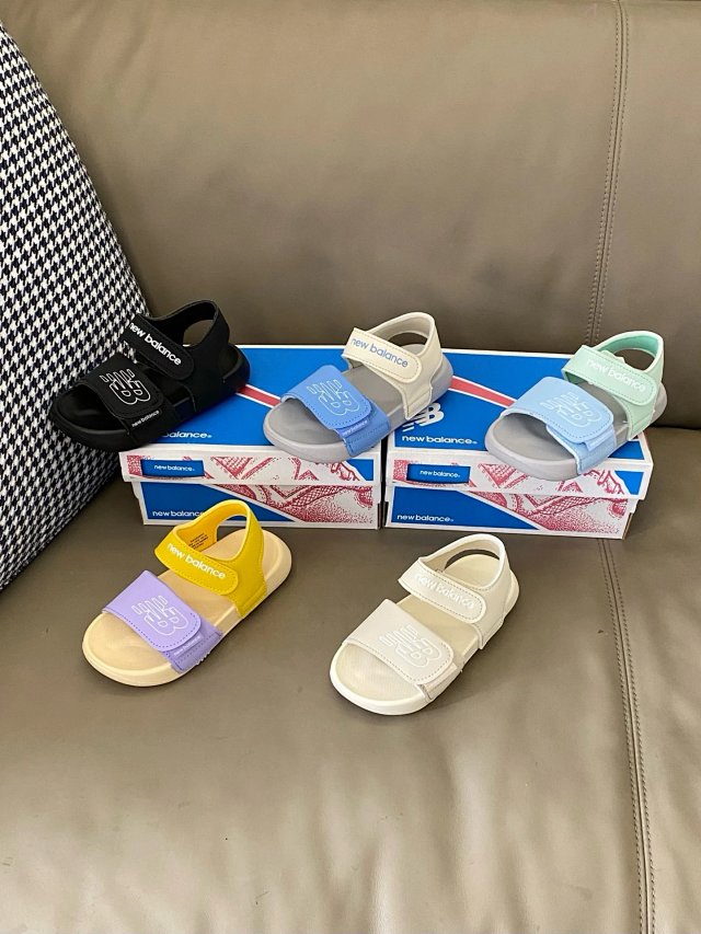 New Balance children's Slippers Shoes: seller detail photo 12