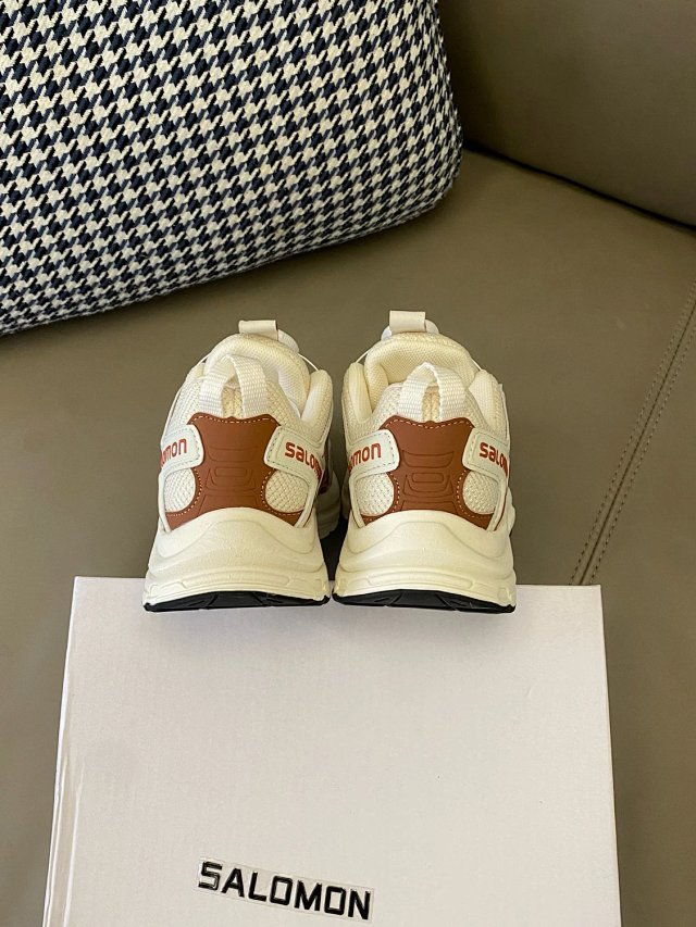 Salomon Children's Shoes: seller detail photo 6