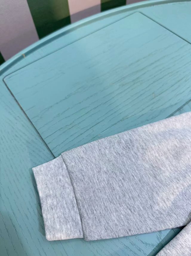 Gucci Children's Hoodie: seller detail photo 7
