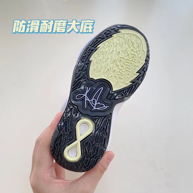 Nike children's Shoes: seller detail photo 12