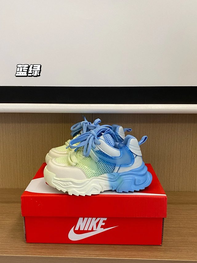 Nike children's Shoes: seller detail photo 13