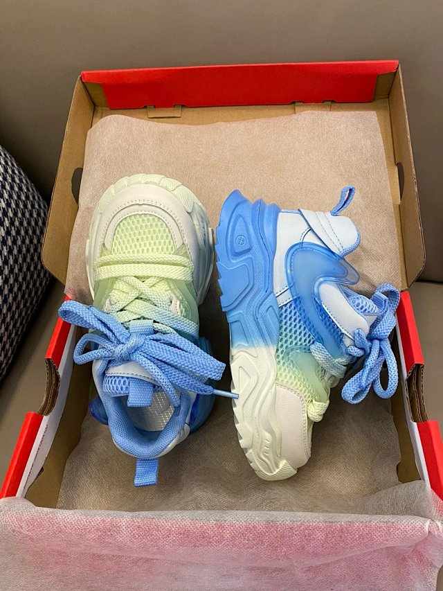 Nike children's Shoes: seller detail photo 4