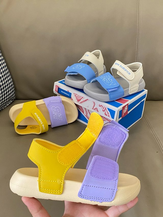 New Balance children's Slippers Shoes: seller detail photo 10