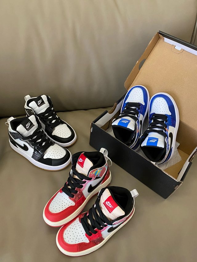 Nike Jordan1 children's Shoes: seller detail photo 4