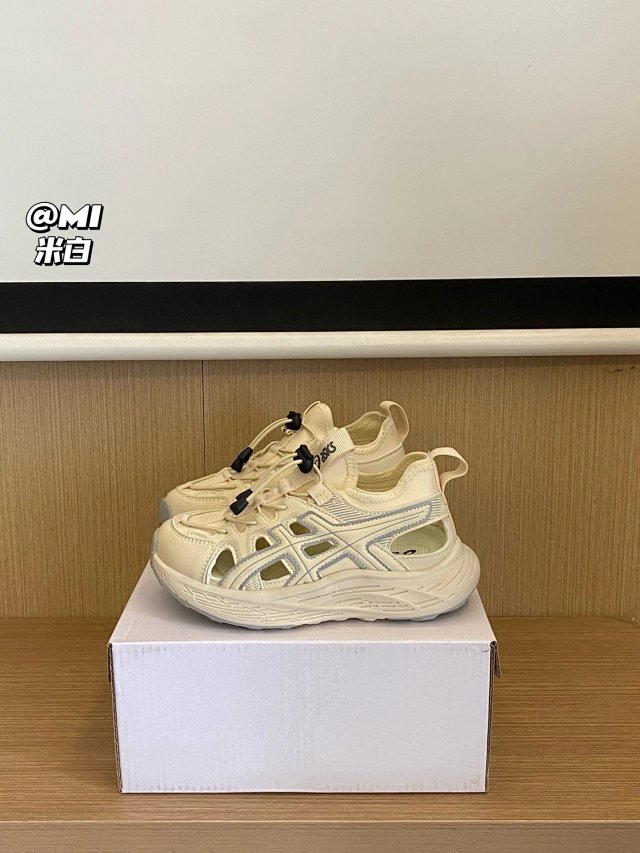 Asics Children's Slippers Shoes: seller detail photo 12