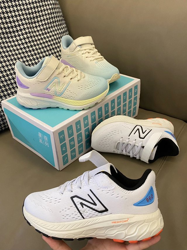 New Balance 860 children's Shoes: seller detail photo 6