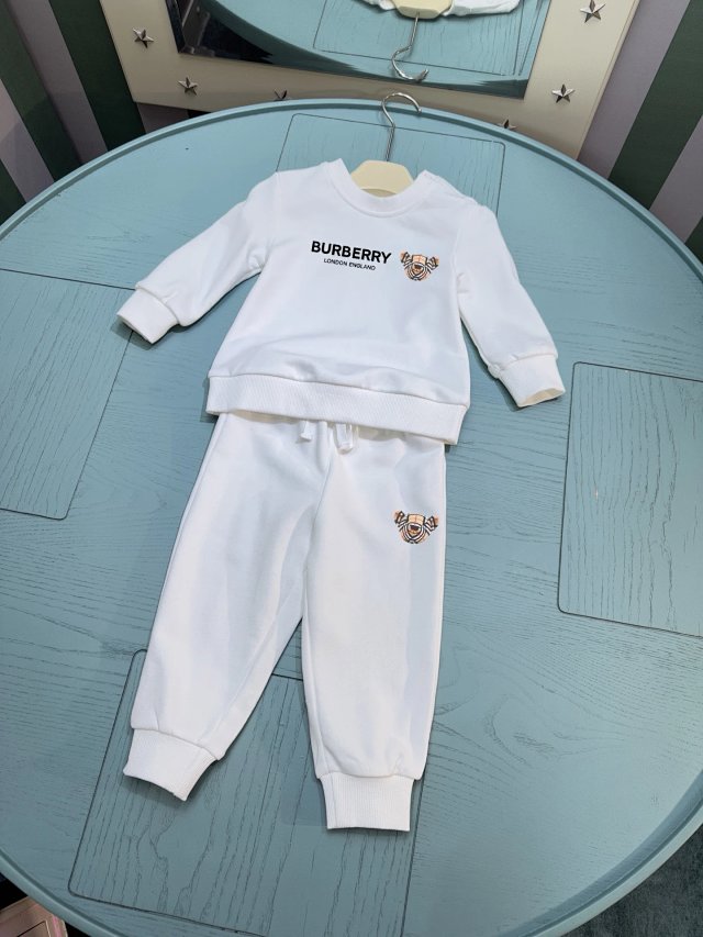 Burberry Children's Set: seller detail photo 14