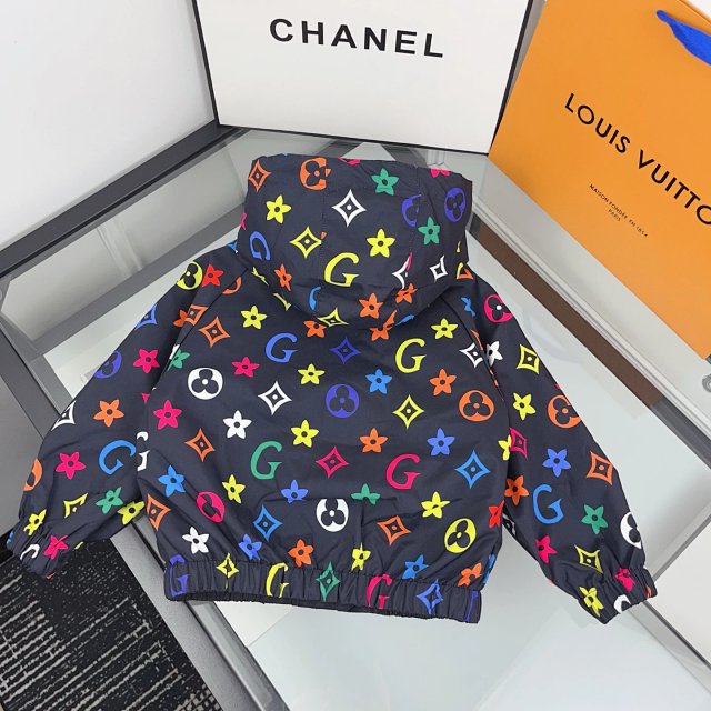 LV Louis Vuitton Children's Hoodie: seller detail photo 10