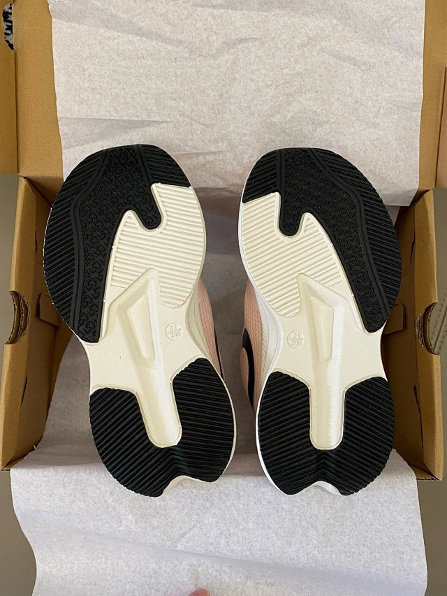 Nike Children's Shoes: seller detail photo 10