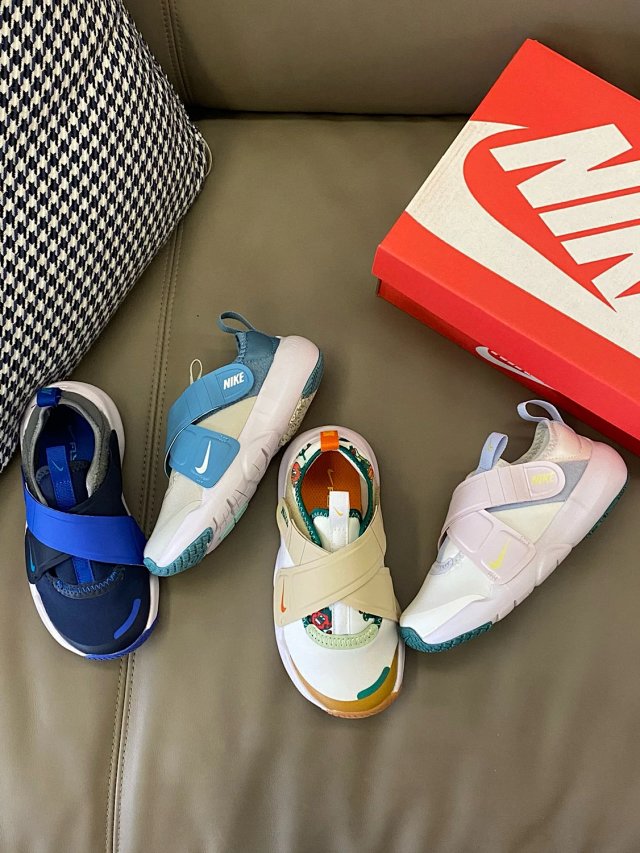 Nike children's Shoes: seller detail photo 4