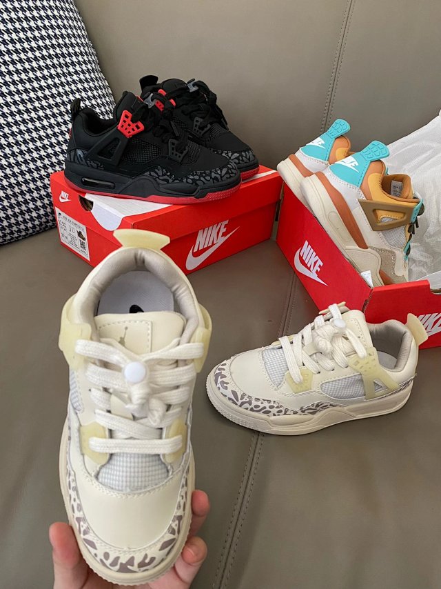 Nike Jordan4 children's Shoes: seller detail photo 2