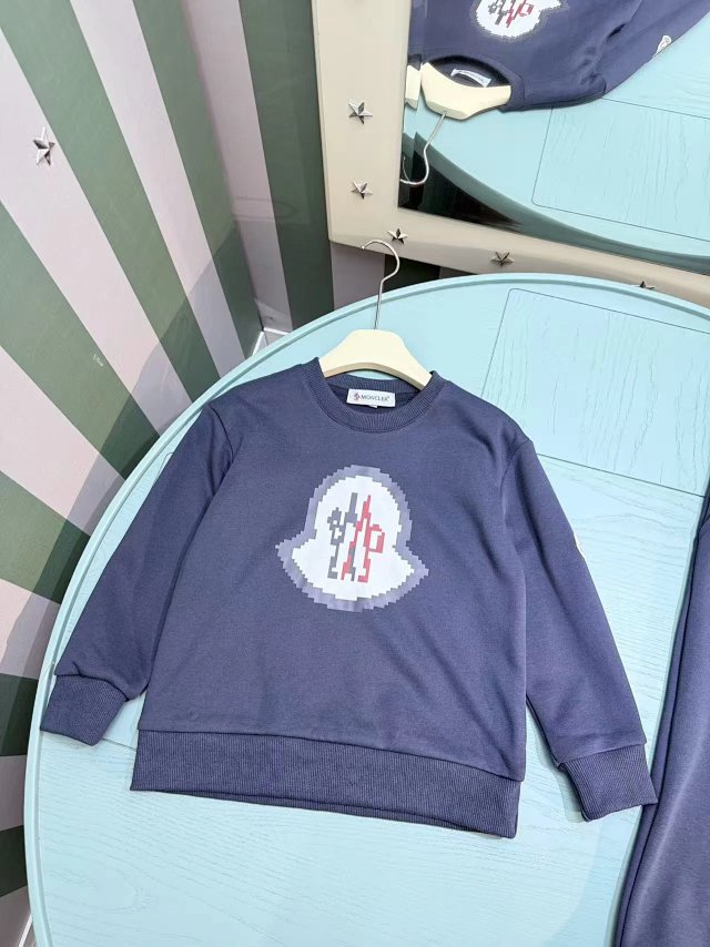 Moncler Children’s Set: seller detail photo 3