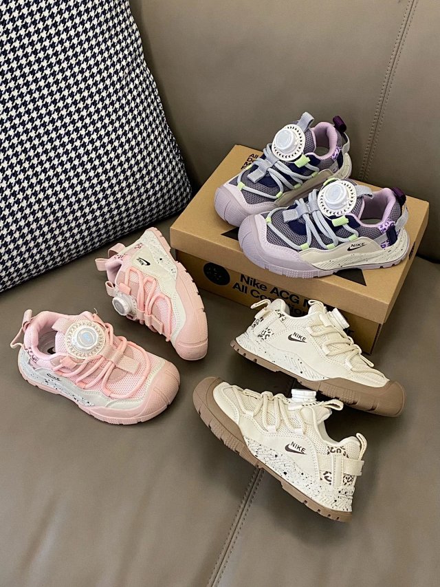 Nike children's Shoes: seller detail photo 5