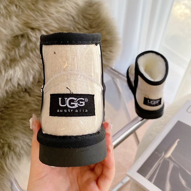UGG Children's snow boots: seller detail photo 9
