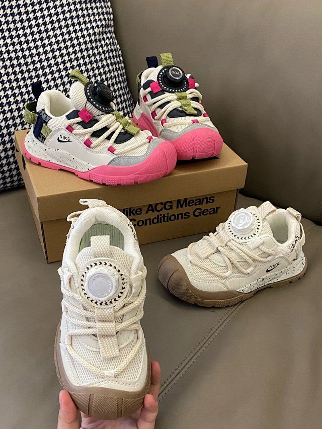 Nike children's Shoes: seller detail photo 6