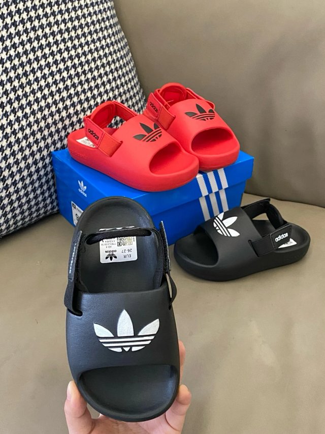 Adidas Children's Slippers Shoes: seller detail photo 10