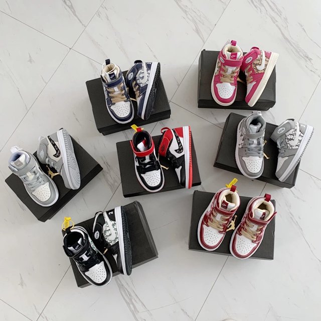 Nike Jordan1 children's Shoes: seller detail photo 3