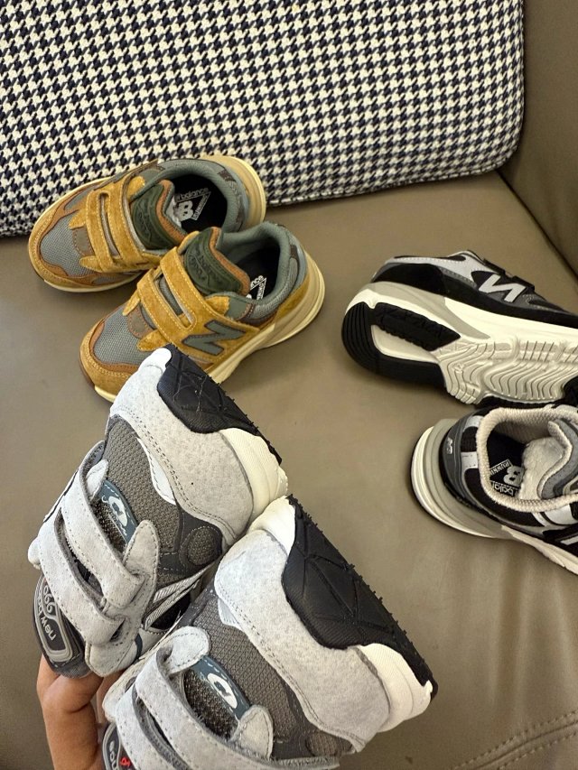 New Balance 990 children's Shoes: seller detail photo 11
