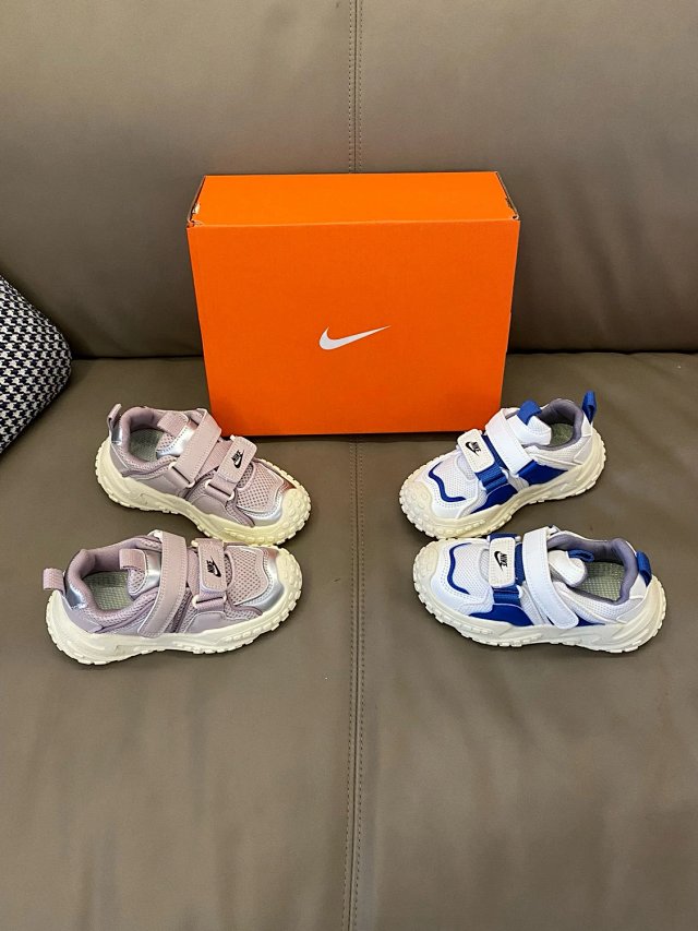 Nike Children's Shoes: seller detail photo 9