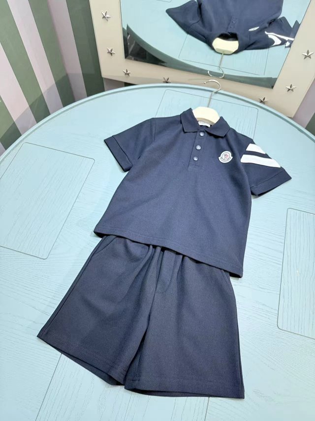 Moncler Children’s Set: seller detail photo 5