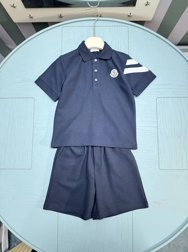 Moncler Children’s Set: seller detail photo 4
