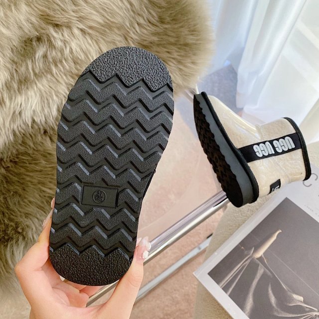 UGG Children's snow boots: seller detail photo 11