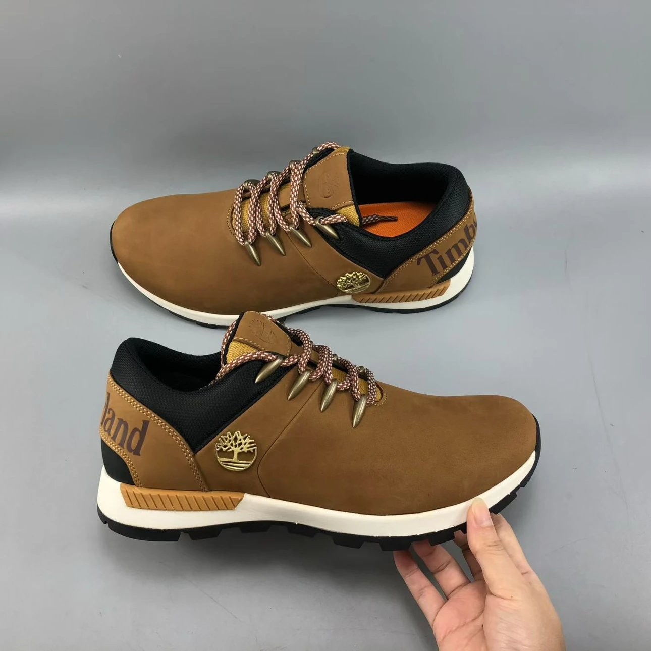 原单！timberland牛皮低帮金属标户外徒步鞋，39.40.41.42.43.44码，运动鞋码