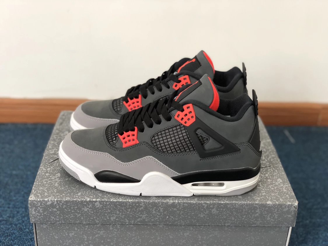 Air Jordan 4 Infrared