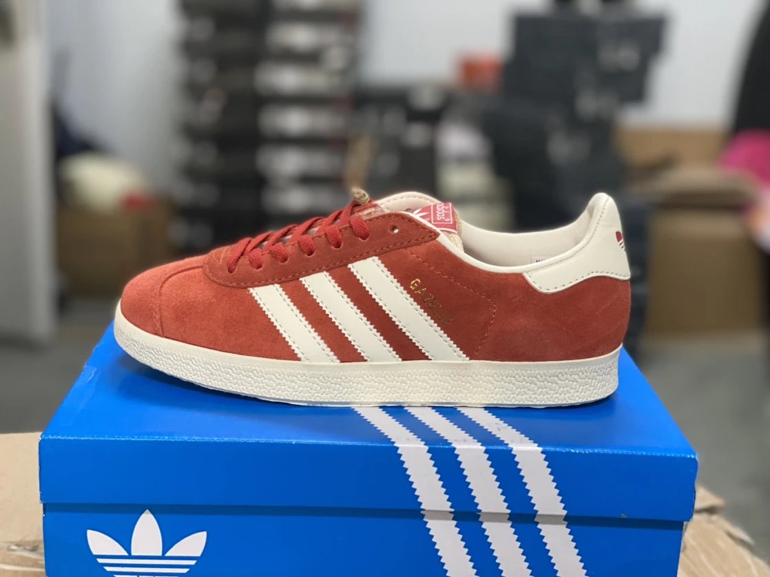 adidas Originals Gazelle Women's Low Top