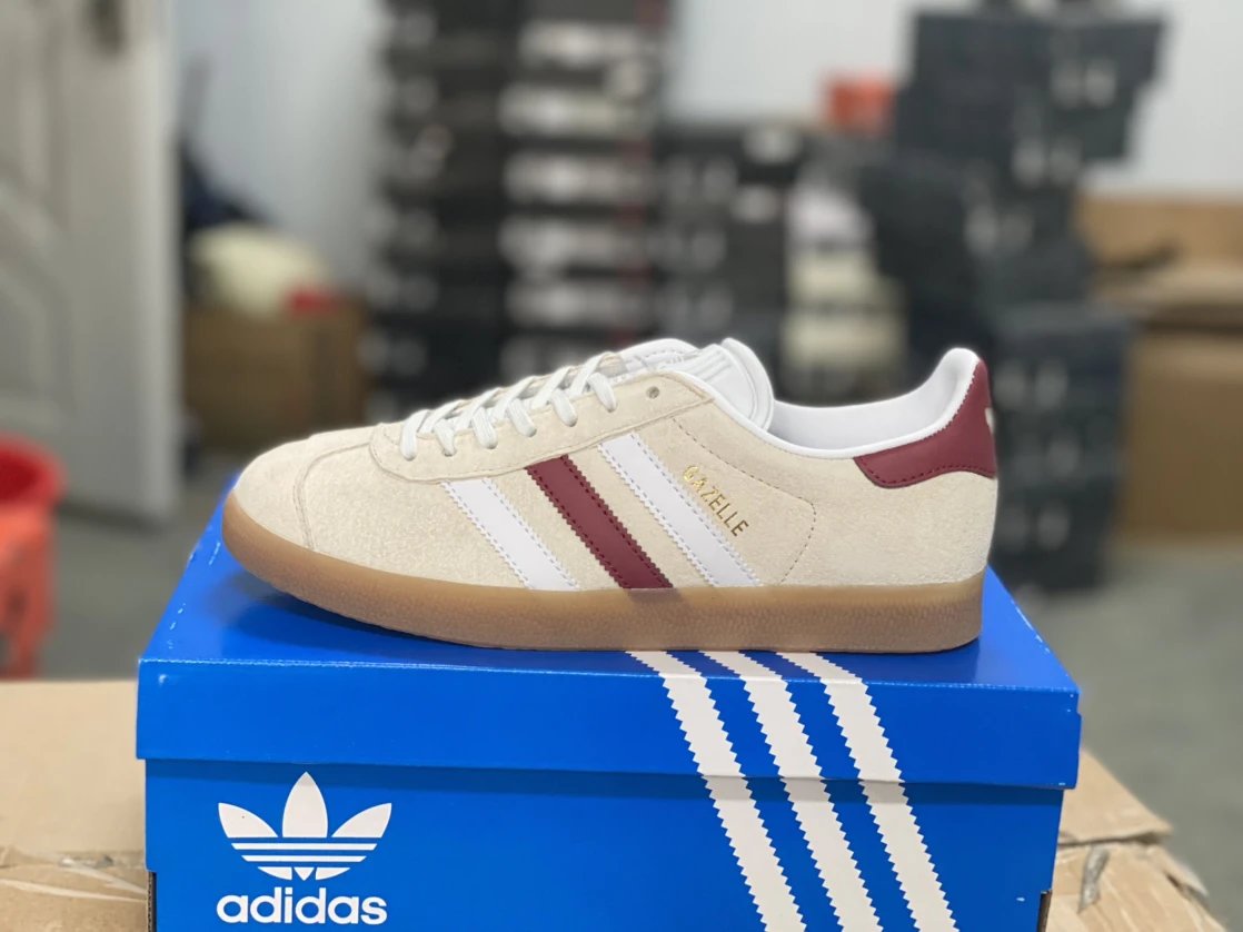 adidas Originals Gazelle Women's Low Top Beige