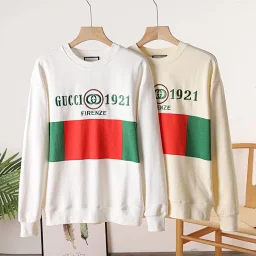 thumbnail for 特价！鼎级版本🔥“Gu古家胸口拼色刺绣1921 数字图案Firenze”系列圆领卫衣套头衫