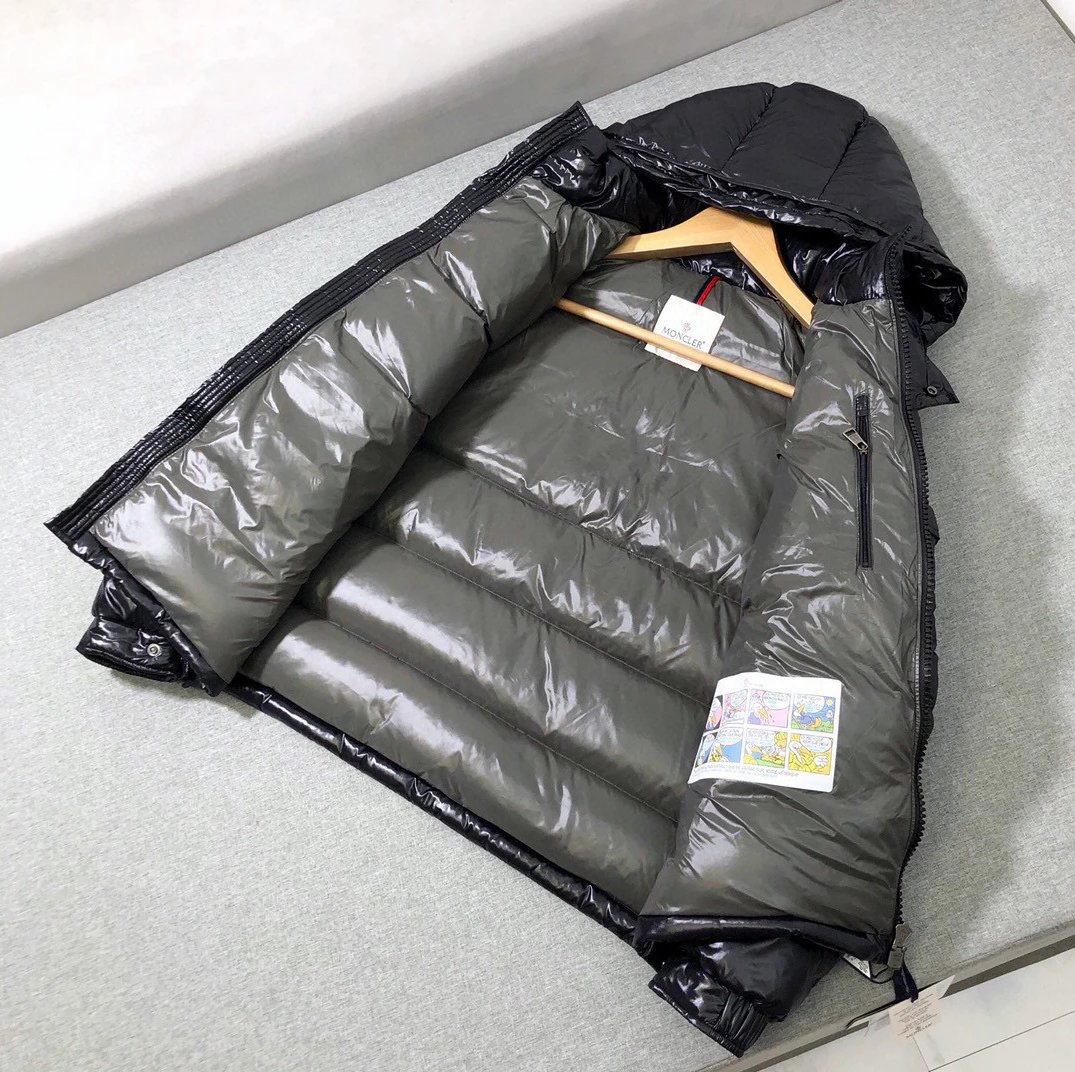 Black Grey inside+dust bag