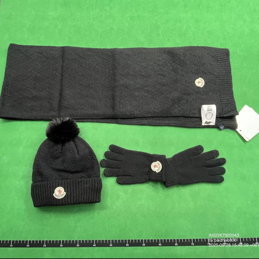 手套+围巾+帽子 黑色