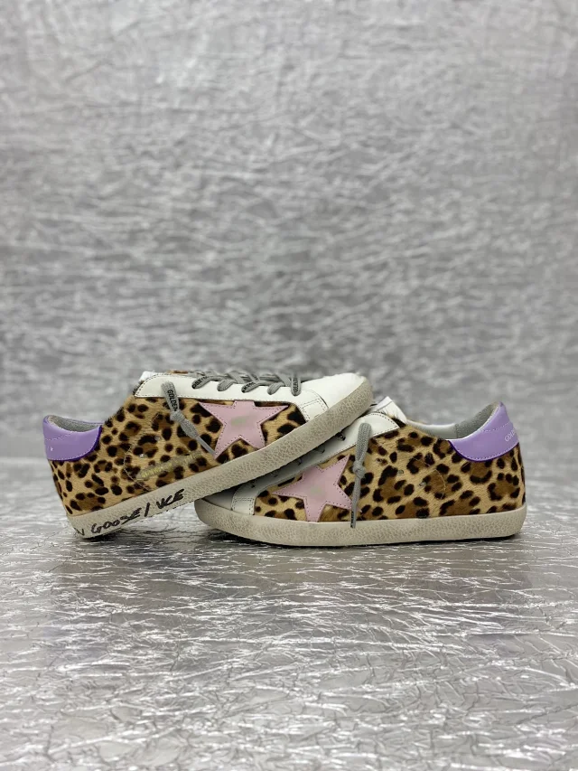 Golden Goose Sneakers Super-Star LTD low-top product detail image 1
