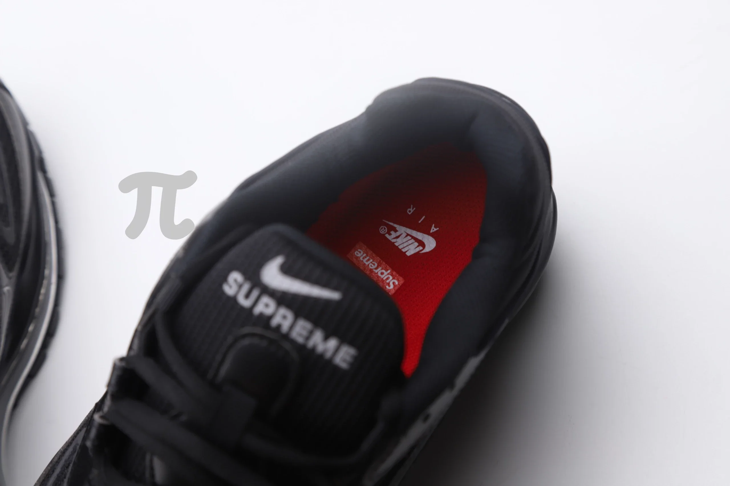 SUPREME・NK Max 98 TL Size:36-45 SUPREME・NK Max 98 TL Size:36-45