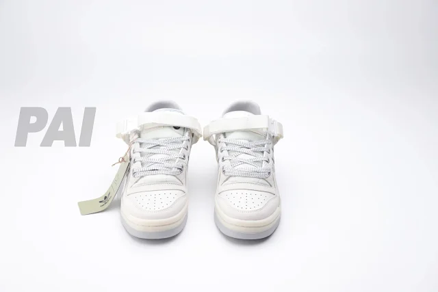 Adidas Sneakers Bad Bunny Forum Buckle Low product detail image 15