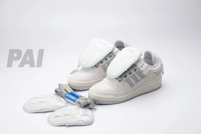 Adidas Sneakers Bad Bunny Forum Buckle Low product detail image 28