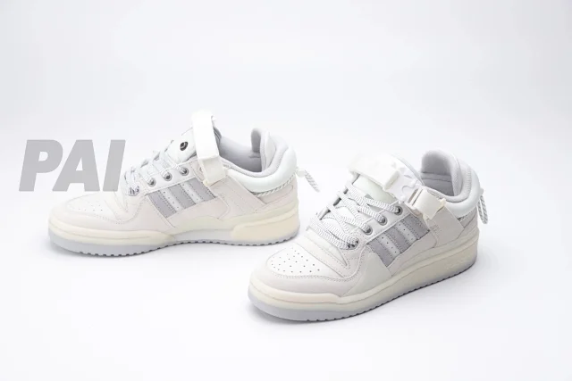 Adidas Sneakers Bad Bunny Forum Buckle Low product detail image 18