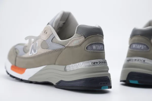 New Balance 1906D White / Black Sneakers Running Shoes - 81