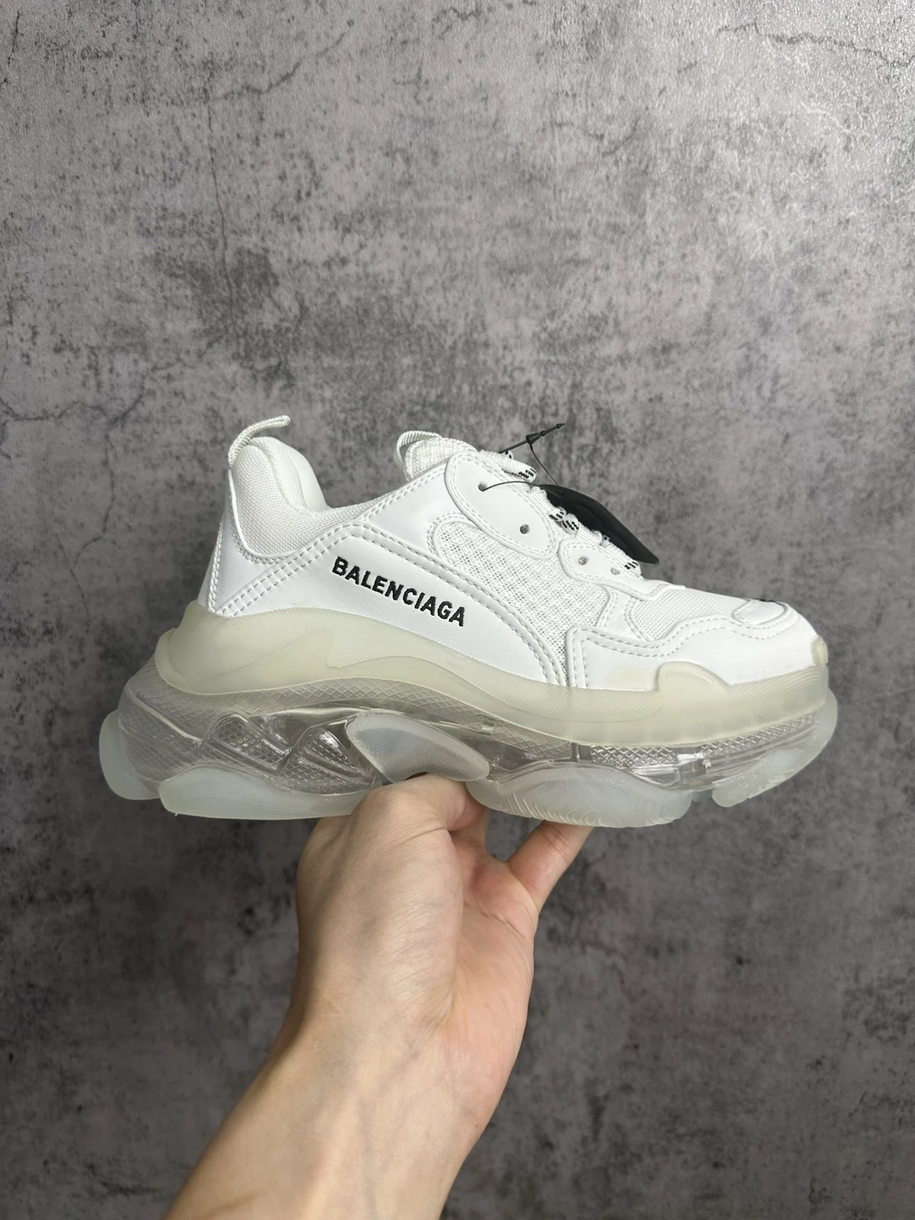 莞厂纯原 Balenciaga Trie S 巴黎世家 气垫版本 采购原版开模 正确字体电绣 粗细 位置 大小做到与Z全一致 侧边T透气孔匹配意产原版，正确气垫分离大底，T软底原版一致"Balenci