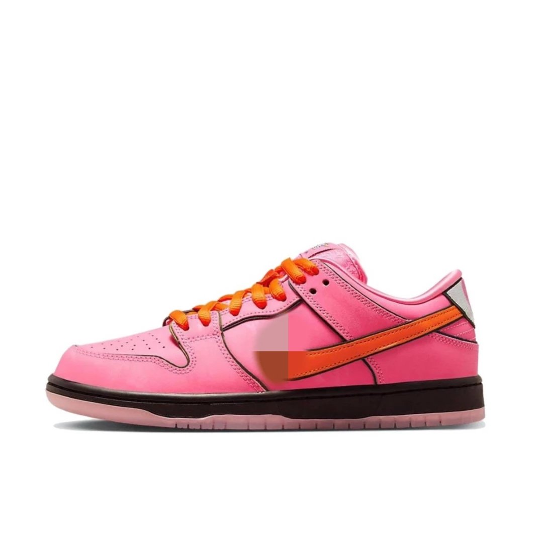 Flying policewoman pink 2631 600