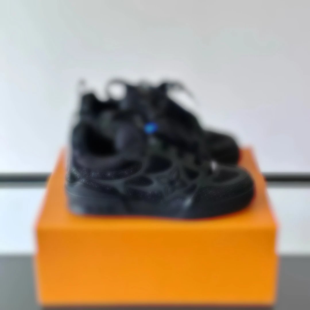 L-SK Low Top Shoes