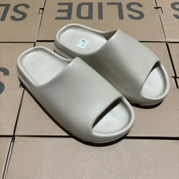 Adidas Yeezy Slide Bright Blue Slippers - 9