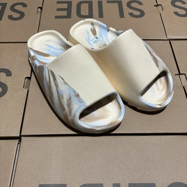 Adidas Yeezy Slide Bright Blue Slippers - 8