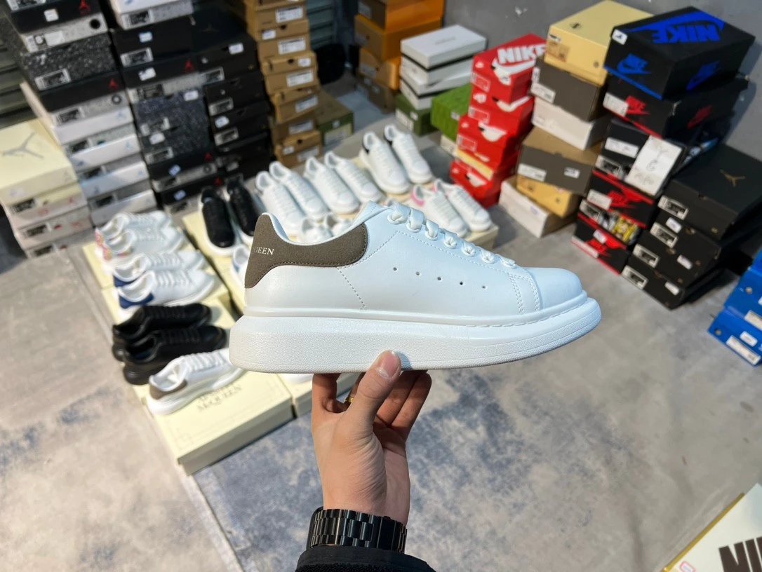 Genuine Leather White Shoes S Edition