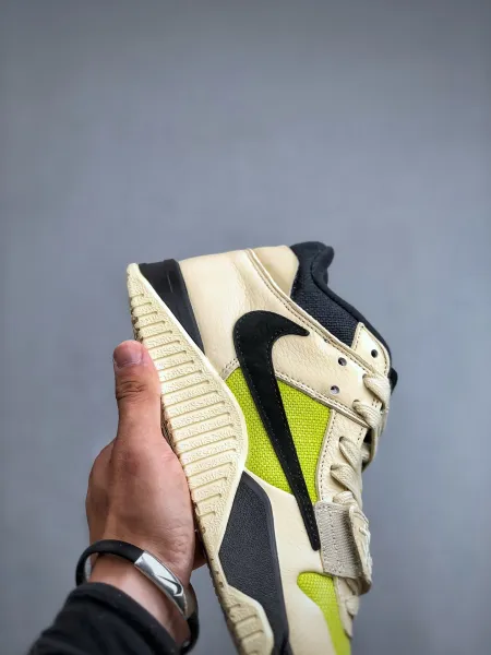 Nike x Travis Scott Air Jordan 1 Low OG 'Cactus Jack' Beige Sneakers - 7
