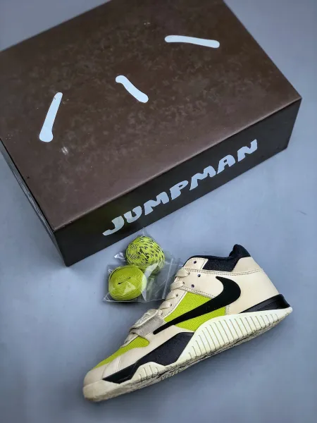 Nike x Travis Scott Air Jordan 1 Low OG 'Cactus Jack' Beige Sneakers - 4