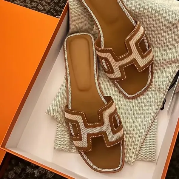 Hermès Oran Slide Sandals Beige and Brown Canvas Slippers - 1